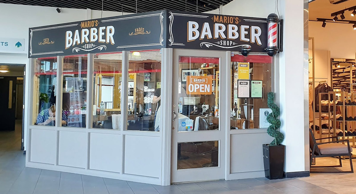Tiệm cắt tóc Mario ở Chicago